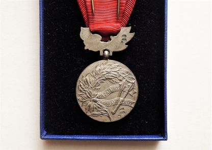 Medaile Ag Za zásluhy o obranu vlasti 1.vyd. ČSR 1955-60