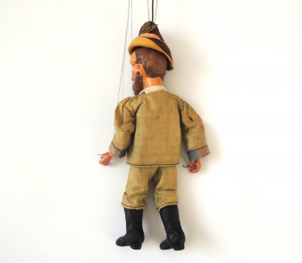Loutka pro lout. divadlo, Myslivec 26 cm - 20.léta 20.stol.